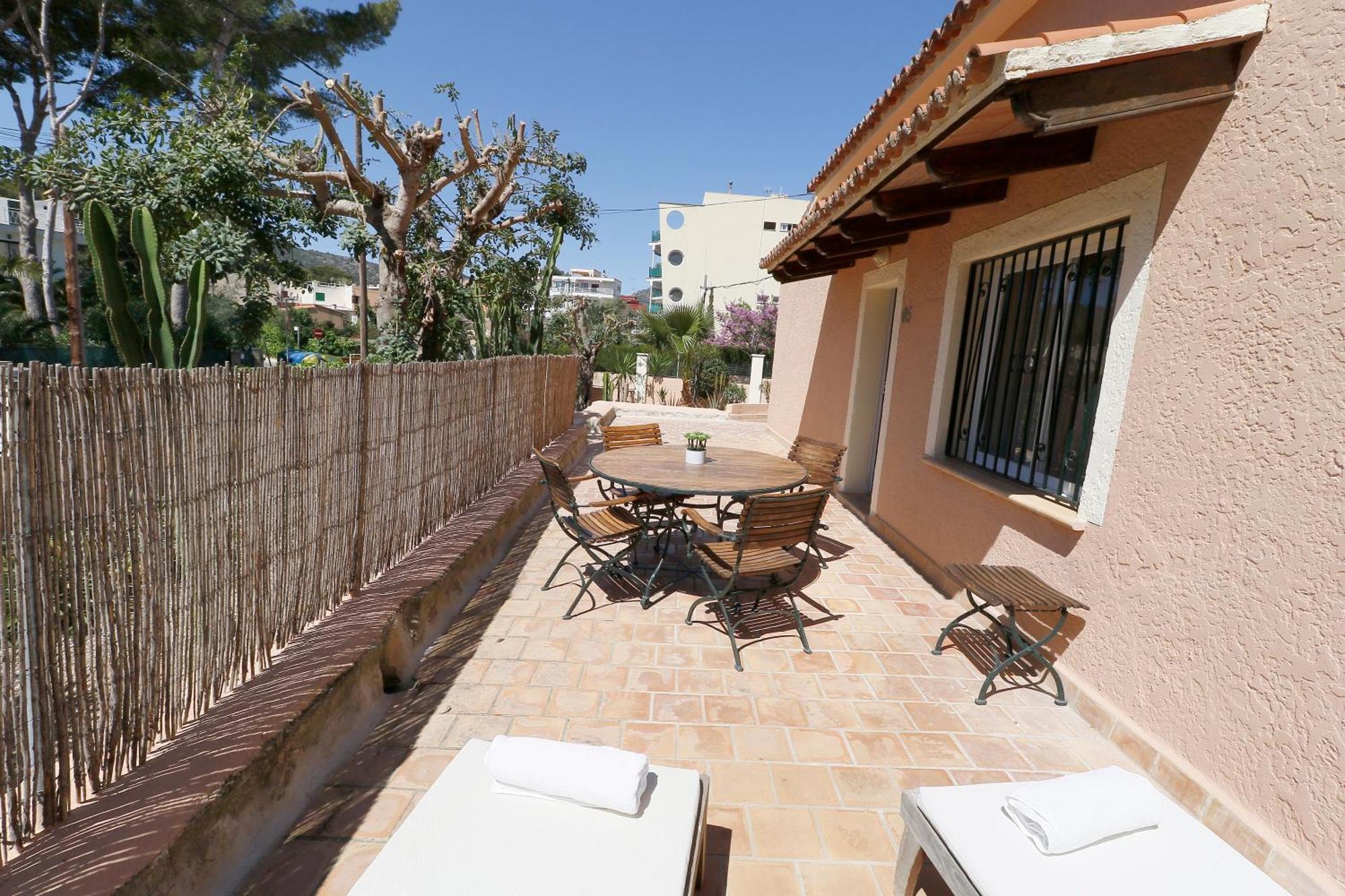 Naika Studios & Apartments Palma Nova  Exterior photo