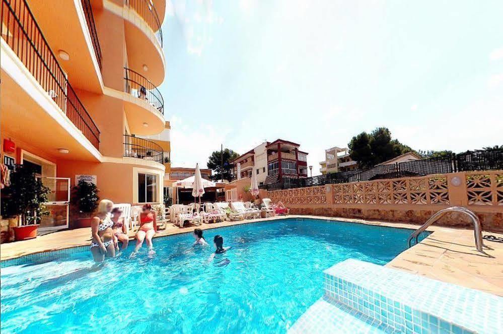 Naika Studios & Apartments Palma Nova  Exterior photo